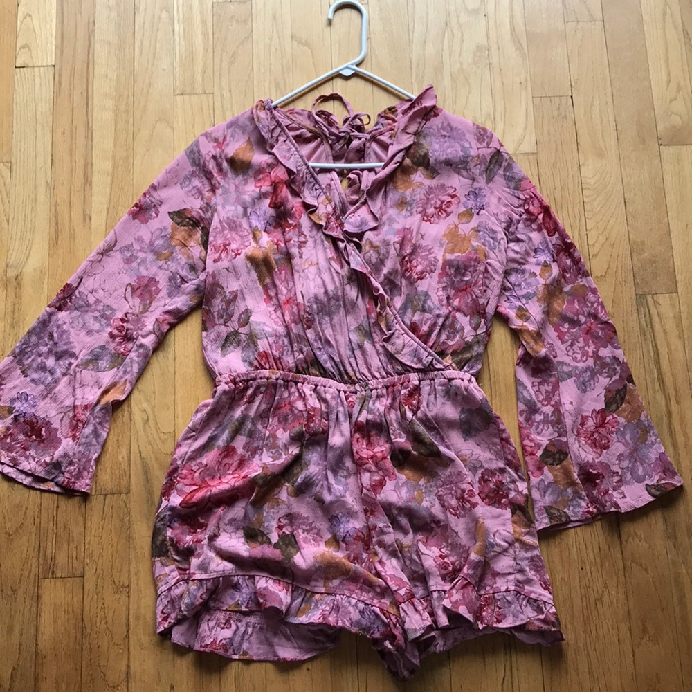 Floral long sleeve romper